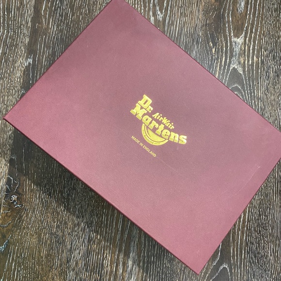 Dr. Martens 2976 VINTAGE MADE IN ENGLAND CHELSEA BOOTS sz 7 - Picture 9 of 9